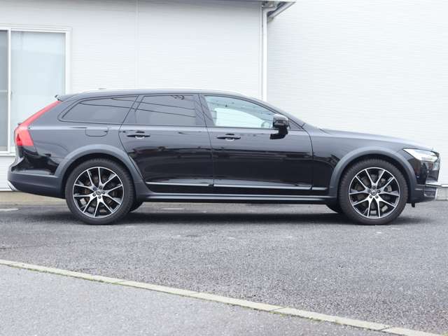 ボルボ Ｖ９０クロスカントリー Ｔ６ ＡＷＤ サマム ４ＷＤ R1年 (関東) 99