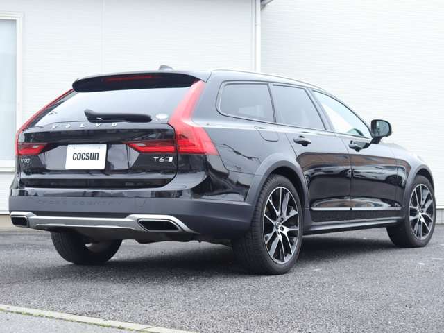 ボルボ Ｖ９０クロスカントリー Ｔ６ ＡＷＤ サマム ４ＷＤ R1年 (関東) 99