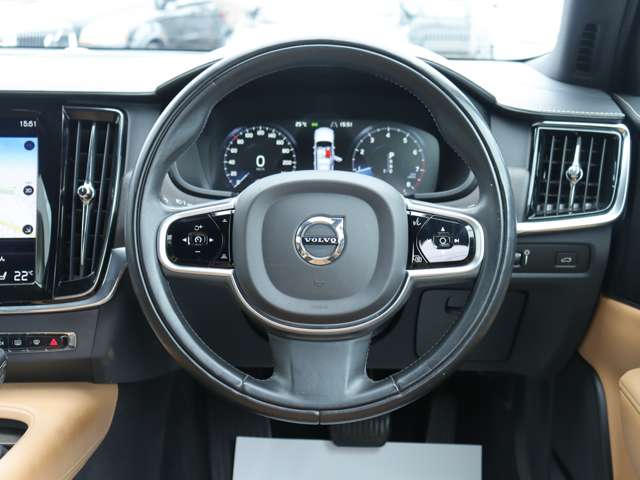 ボルボ Ｖ９０クロスカントリー Ｔ６ ＡＷＤ サマム ４ＷＤ R1年 (関東) 99