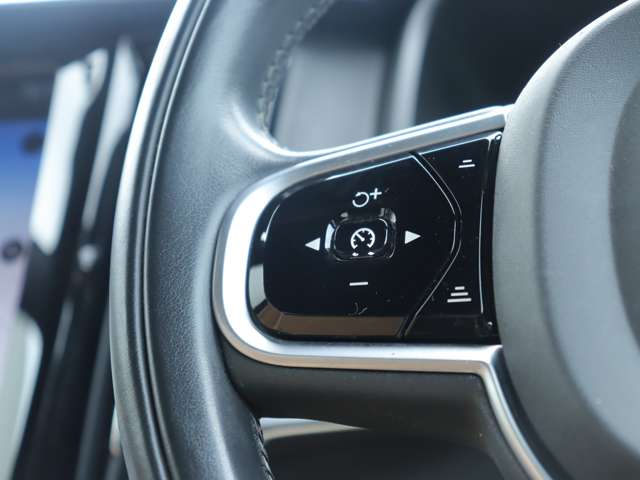 ボルボ Ｖ９０クロスカントリー Ｔ６ ＡＷＤ サマム ４ＷＤ R1年 (関東) 99