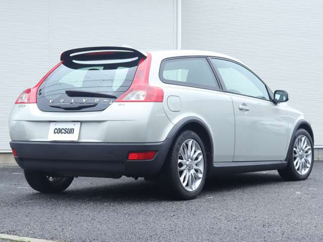 ボルボ Ｃ３０ ２．４ｉ　ＳＥ H21年 (関東) 99