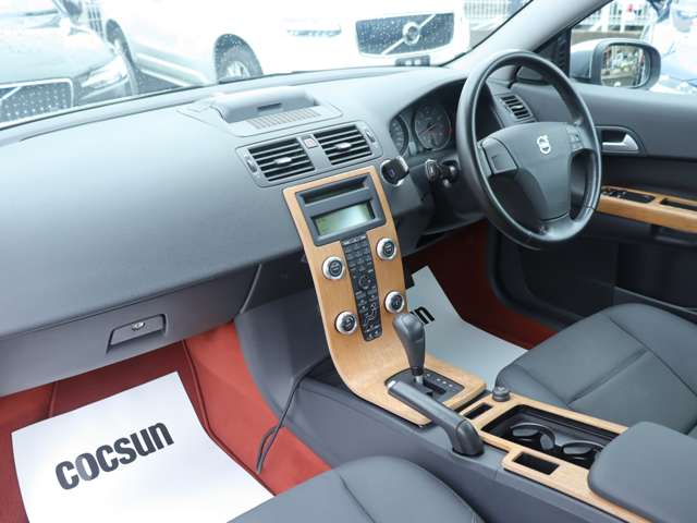 ボルボ Ｃ３０ ２．４ｉ　ＳＥ H21年 (関東) 99