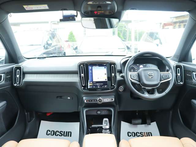ボルボ ＸＣ４０ Ｔ４ ＡＷＤ インスクリプション ４ＷＤ R2年 (関東) 99