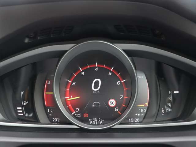 ボルボ Ｖ４０クロスカントリー Ｔ５ ＡＷＤ サマム ４ＷＤ H28年 (東海) 99