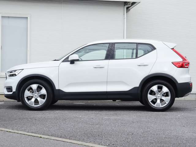 ボルボ ＸＣ４０ Ｔ４　モメンタム H30年 (関東) 99