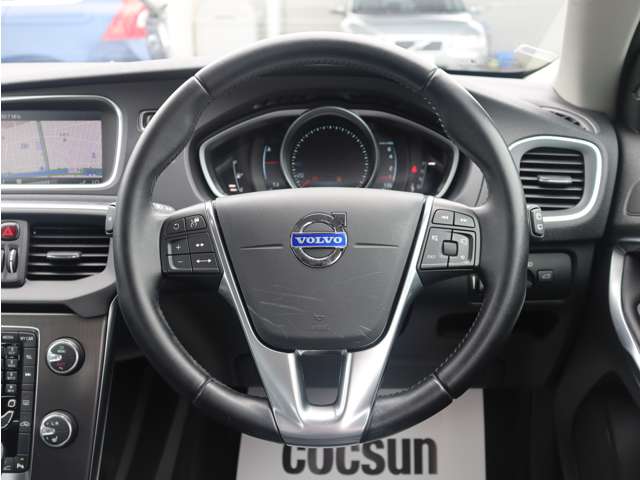 ボルボ Ｖ４０ Ｔ４　ＳＥ H25年 (東海) 99
