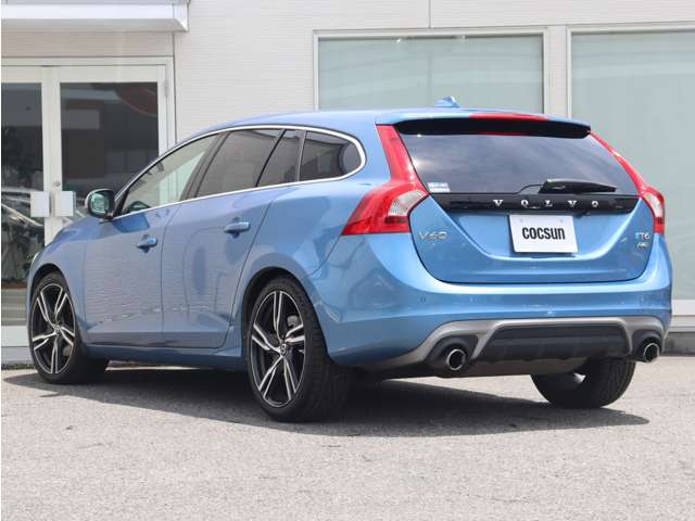 ボルボ Ｖ６０ Ｔ６ ＡＷＤ Ｒデザイン ４ＷＤ H29年 (東海) 99
