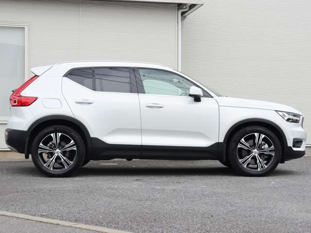 ボルボ ＸＣ４０ リチャージ　プラグインハイブリッド　Ｔ５　インスクリプション R3年 (関東) 99