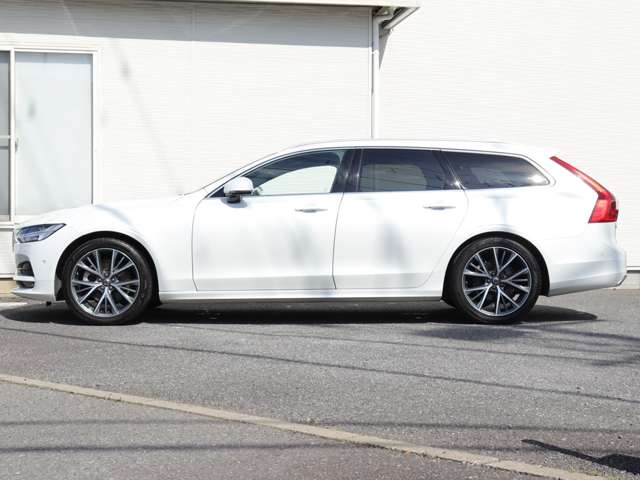 ボルボ Ｖ９０ Ｄ４ モメンタム ディーゼルターボ R2年 (関東) 99
