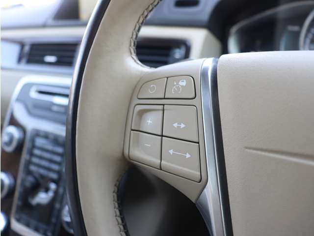 ボルボ Ｖ７０ Ｔ５　クラシック H27年 (東海) 99