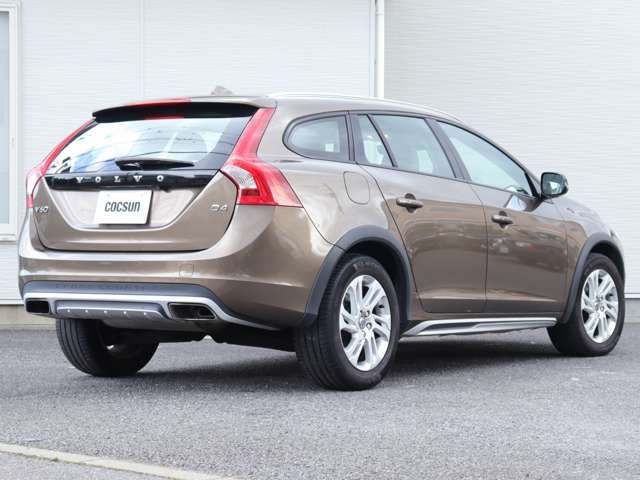 ボルボ Ｖ６０クロスカントリー Ｄ４ ＳＥ ディーゼルターボ H28年 (関東) 99