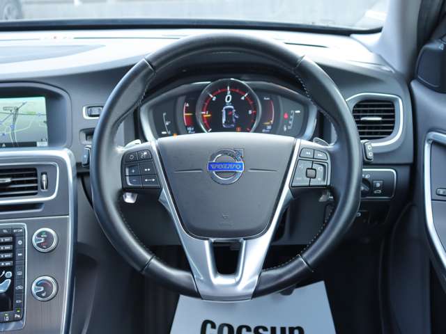 ボルボ Ｖ６０クロスカントリー Ｄ４ ＳＥ ディーゼルターボ H28年 (関東) 99