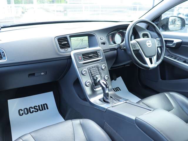 ボルボ Ｖ６０クロスカントリー Ｄ４ ＳＥ ディーゼルターボ H28年 (関東) 99