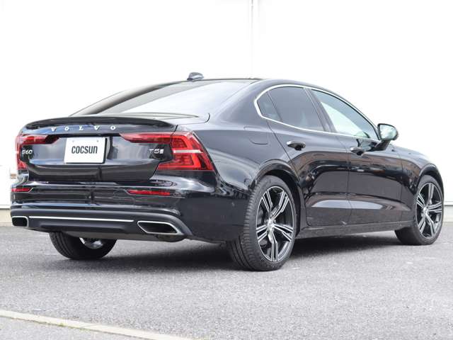 ボルボ Ｓ６０ Ｔ５　インスクリプション R1年 (関東) 99