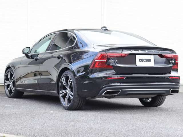 ボルボ Ｓ６０ Ｔ５　インスクリプション R1年 (関東) 99