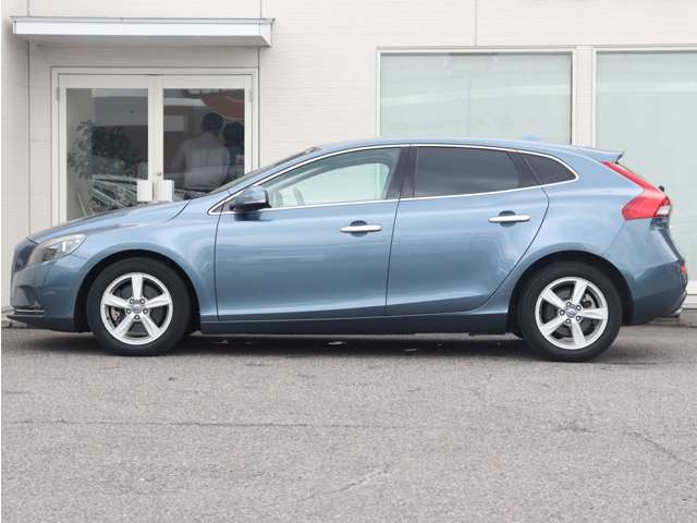 ボルボ Ｖ４０ Ｔ４ H26年 () 99