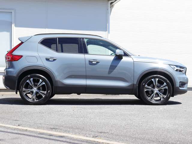 ボルボ ＸＣ４０ Ｔ４ ＡＷＤ インスクリプション ４ＷＤ R2年 (関東) 99