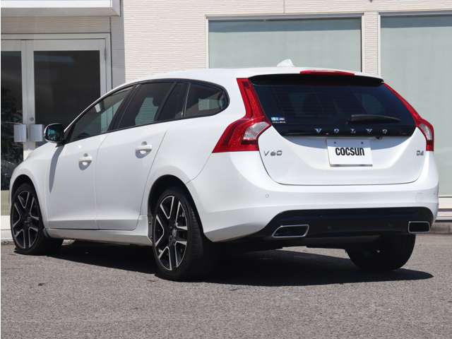 ボルボ Ｖ６０ Ｄ４ ダイナミック エディション ディーゼルターボ H28年 () 99