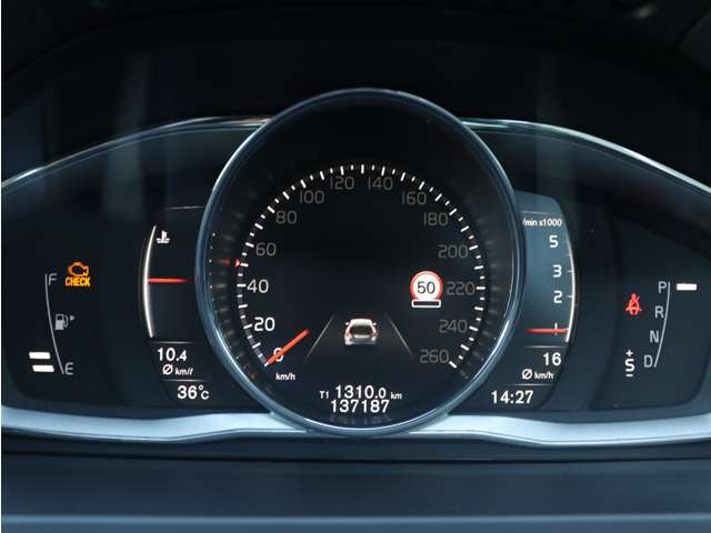ボルボ Ｖ６０ Ｄ４ ダイナミック エディション ディーゼルターボ H28年 () 99