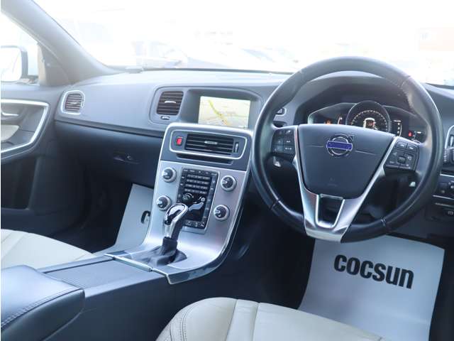 ボルボ Ｖ６０ Ｄ４ ダイナミック エディション ディーゼルターボ H28年 () 99