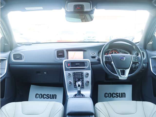 ボルボ Ｖ６０ Ｄ４ ダイナミック エディション ディーゼルターボ H29年 () 99