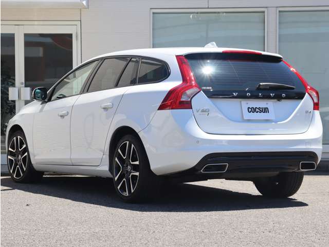 ボルボ Ｖ６０ Ｄ４ ダイナミック エディション ディーゼルターボ H29年 () 99