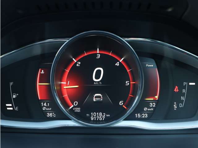 ボルボ Ｖ６０ Ｄ４ ダイナミック エディション ディーゼルターボ H29年 () 99