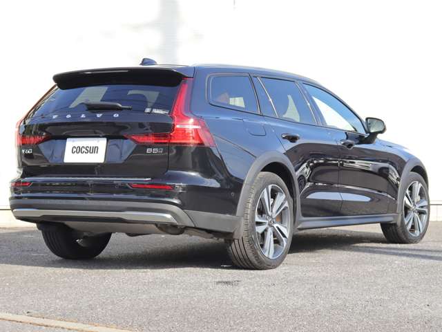 ボルボ Ｖ６０クロスカントリー アルティメット Ｂ５ ＡＷＤ ４ＷＤ R4年 (関東) 99