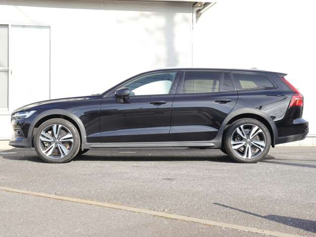 ボルボ Ｖ６０クロスカントリー アルティメット Ｂ５ ＡＷＤ ４ＷＤ R4年 (関東) 99