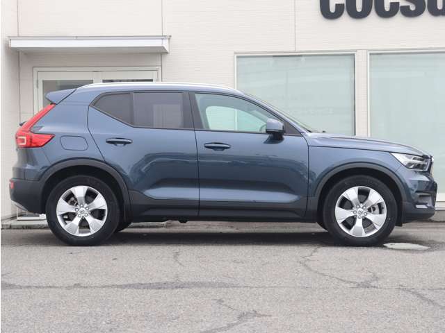 ボルボ ＸＣ４０ Ｂ４ ＡＷＤ モメンタム ４ＷＤ R2年 () 99