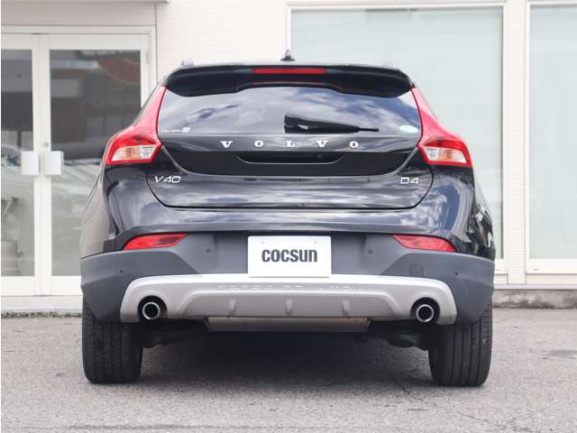 ボルボ Ｖ４０クロスカントリー Ｄ４ サマム ディーゼルターボ R1年 () 99