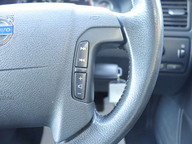 ボルボ ＸＣ７０ ２．５Ｔ クラシック ４ＷＤ H19年 (関東) 99
