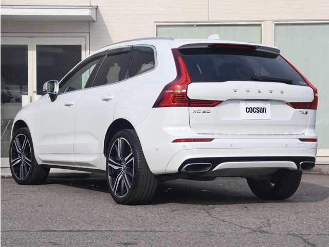 ボルボ ＸＣ６０ Ｔ６ ＡＷＤ Ｒデザイン ４ＷＤ H30年 () 99