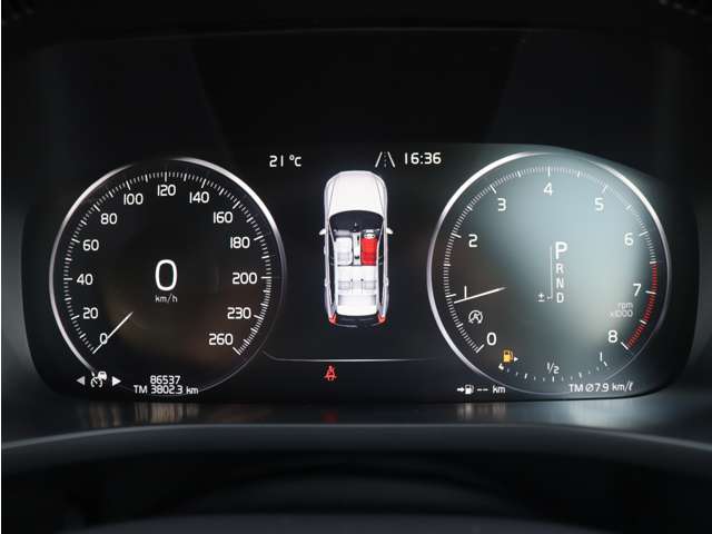 ボルボ ＸＣ６０ Ｔ６ ＡＷＤ Ｒデザイン ４ＷＤ H30年 () 99