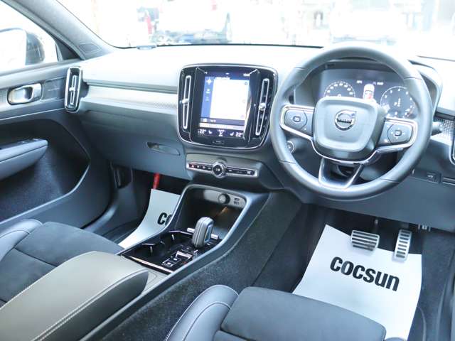 ボルボ ＸＣ４０ Ｂ４ ＡＷＤ Ｒデザイン ４ＷＤ R3年 (関東) 99