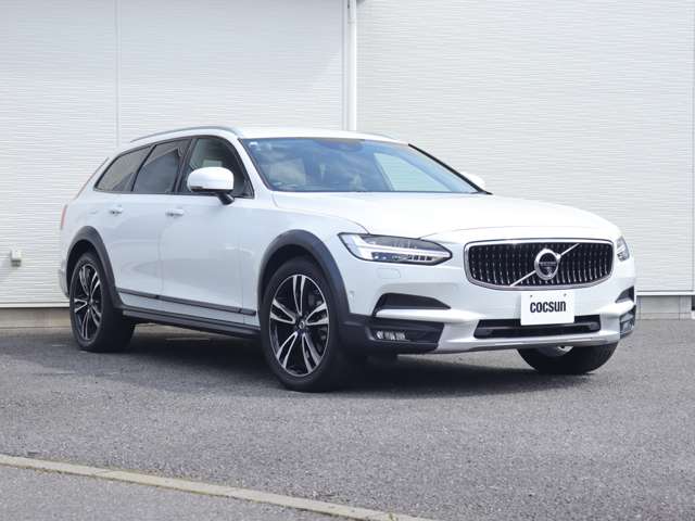 ボルボ Ｖ９０クロスカントリー Ｄ４ ＡＷＤ サマム ディーゼルターボ ４ＷＤ R1年 (関東) 99
