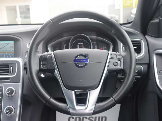 ボルボ Ｖ６０ Ｄ４ ダイナミック エディション ディーゼルターボ H29年 () 99