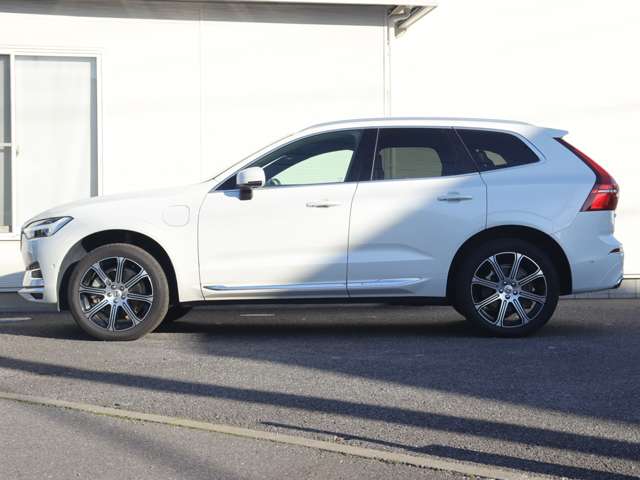 ボルボ ＸＣ６０ Ｔ８ ツインエンジン ＡＷＤ インスクリプション ４ＷＤ H29年 (関東) 99