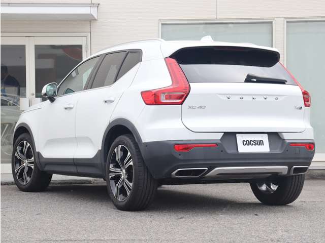ボルボ ＸＣ４０ Ｔ４ ＡＷＤ インスクリプション ４ＷＤ R1年 () 99