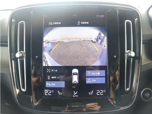 ボルボ ＸＣ４０ Ｔ４ ＡＷＤ インスクリプション ４ＷＤ R1年 () 99