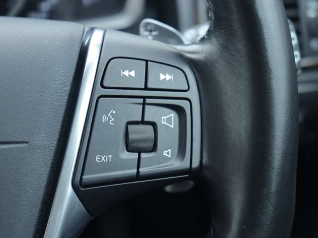 ボルボ Ｖ７０ Ｔ５　クラシック H27年 (関東) 99