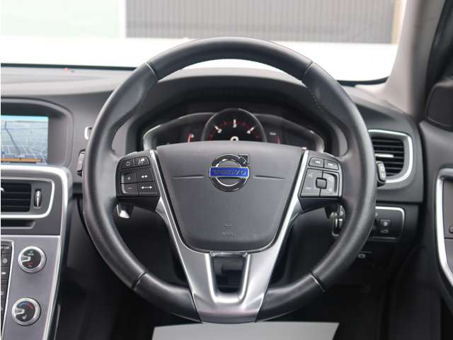ボルボ Ｖ６０ Ｄ４ ＳＥ ディーゼルターボ H28年 () 99