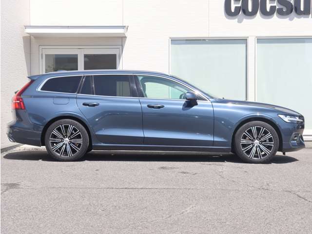ボルボ Ｖ６０ Ｔ５　インスクリプション R1年 () 99