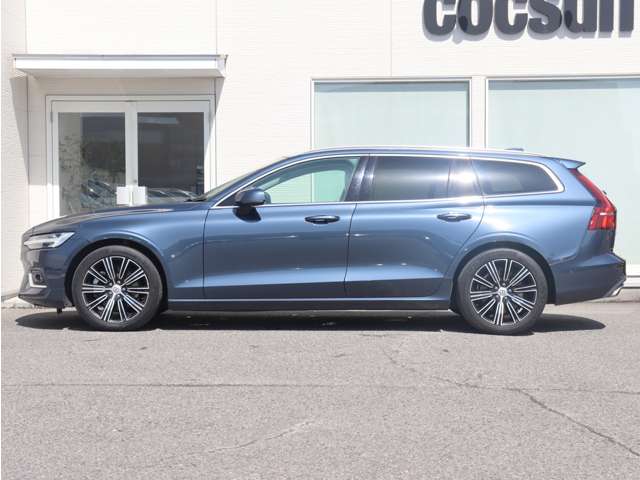 ボルボ Ｖ６０ Ｔ５　インスクリプション R1年 () 99