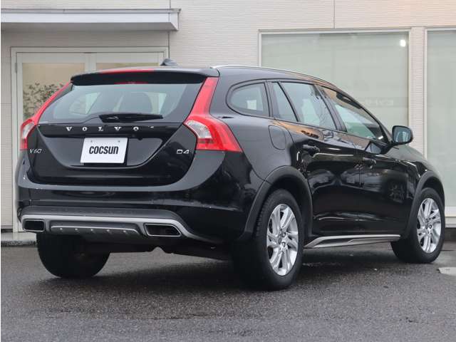 ボルボ Ｖ６０クロスカントリー Ｄ４ ＳＥ ディーゼルターボ H27年 () 99