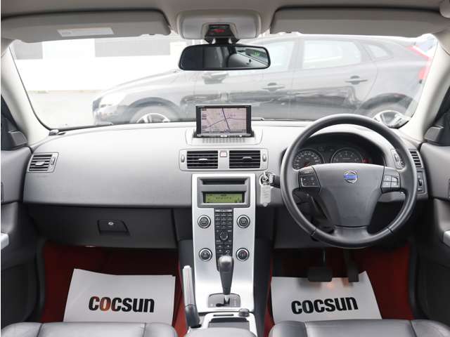 ボルボ Ｃ３０ ２．０ｅ　アクティブ H23年 () 99
