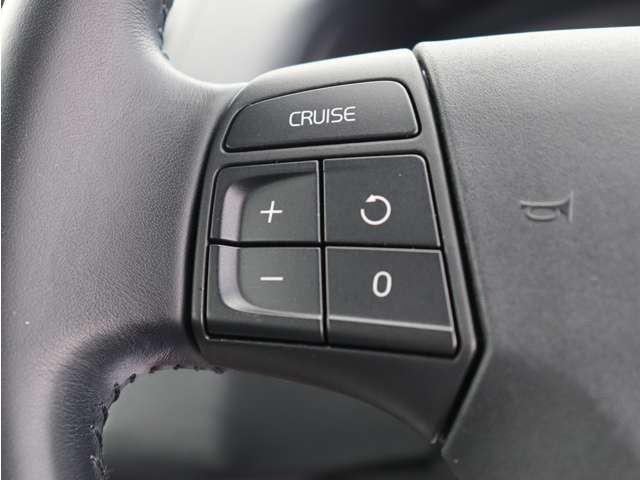 ボルボ Ｃ３０ ２．０ｅ　アクティブ H23年 () 99