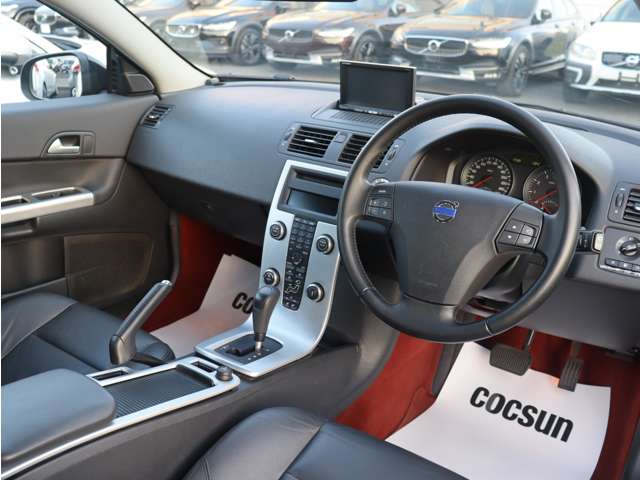 ボルボ Ｃ３０ ２．０ｅ　アクティブ H23年 () 99