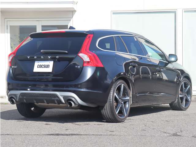 ボルボ Ｖ６０ Ｔ５　Ｒデザイン H26年 () 99