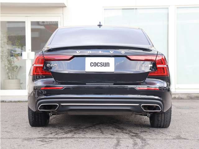 ボルボ Ｓ６０ リチャージ プラグイン ハイブリッド Ｔ６ ＡＷＤ インスクリプション R3年 () 99